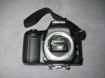 Pentax *istD デジタル一眼レフカメラ